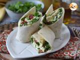 Recept Středomořský wrap plněný humusem, rukolou, paprikou a fetou