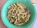 Recept Fusilli s cuketami, krevetami a zázvorem