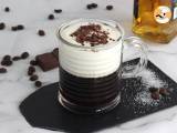 Recept Irish coffee (káva s whisky a šlehačkou)