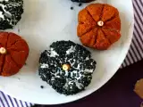 Recept Aperitivní sýrová pomazánka ve tvaru dýně, ideální na halloween!