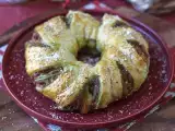 Recept Listová koruna s pestem, mozzarellou a sušenými rajčaty