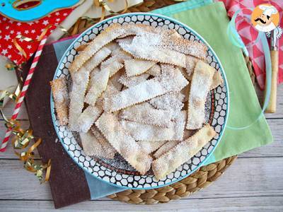 Recept Chiacchiere di carnevale - italské pečené brouky