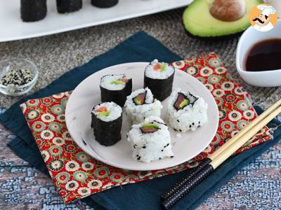 Recept Makis s uzeným lososem a avokádem