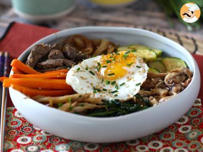 Recept Bibimbap, tradiční korejské jídlo