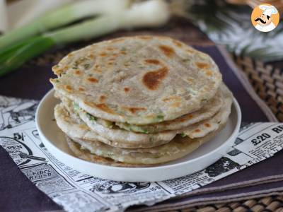 Recept Čínské palačinky se zelenou cibulkou - scallion pancakes