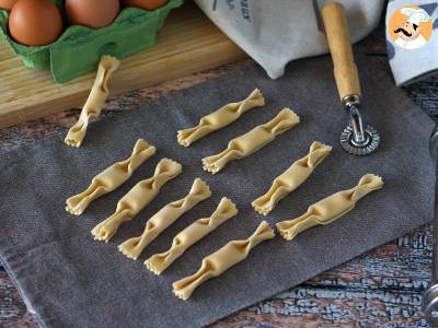 Recept Caramelle, ravioli ve tvaru cukroví s dýňovou náplní a ricottou