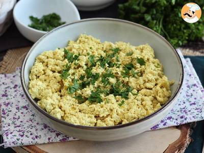 Recept Míchané tofu, které nahradí míchaná vajíčka!