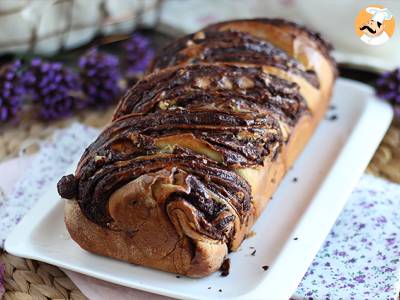 Recept Brioška babka s čokoládou a lískovými oříšky