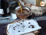 Espresso Martini, dokonalý koktejl pro milovníky kávy - Příprava krok 4