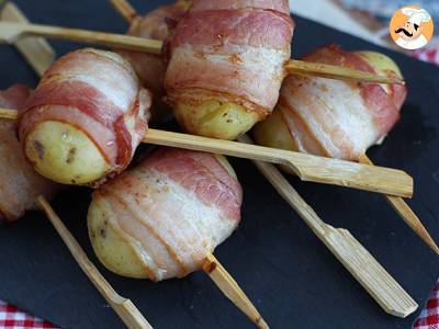 Aperitivní špízy z brambor a uzené slaniny - foto 4