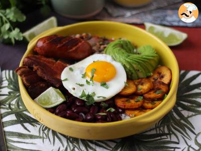 Bandeja Paisa, kolumbijské jídlo plné chuti a tradice