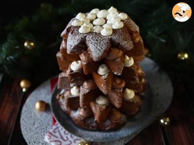 Brioška Pandoro plněná krémem Nutella a vanilkovým krémem ve tvaru vánočního stromku. - foto 5