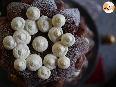 Brioška Pandoro plněná krémem Nutella a vanilkovým krémem ve tvaru vánočního stromku. - foto 8