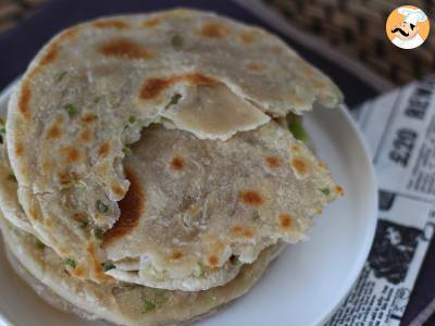 Čínské palačinky se zelenou cibulkou - Scallion pancakes - foto 2