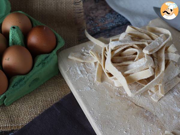 Domácí tagliatelle, postup vysvětlený krok za krokem - foto 3