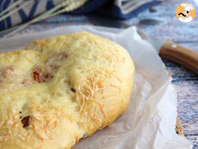 Fougasse se slaninou a cibulí - foto 3