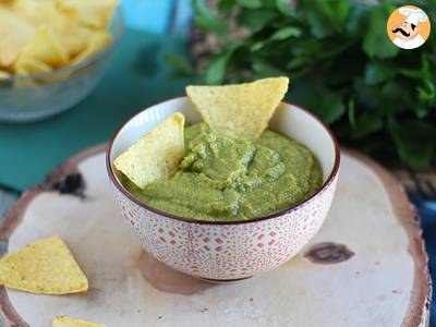 Guacamole s hráškem a limetkou - foto 2