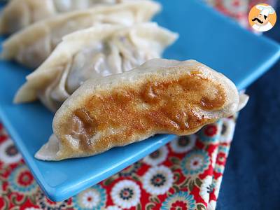 Gyozas s kuřecím masem, mrkví a houbami - foto 8