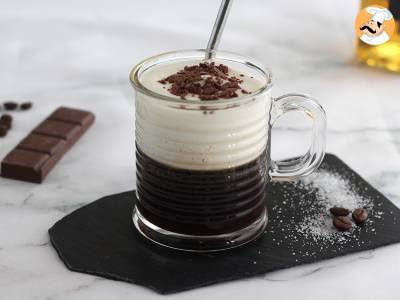 Irish Coffee (káva s whisky a šlehačkou) - foto 4