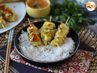 Kuřecí kebab s omáčkou satay, kulinářská cesta do Asie!