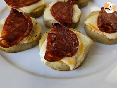 Polenta crostini se sýrem scamorza a feferonkami - foto 2