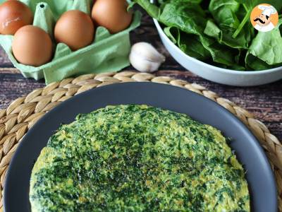 Špenátová omeleta, snadný a chutný vegetariánský druhý chod - foto 2