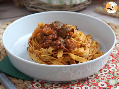 Tagliatelle s cuketovým ragú, vegetariánský první chod, který si každý zamiluje! - foto 2